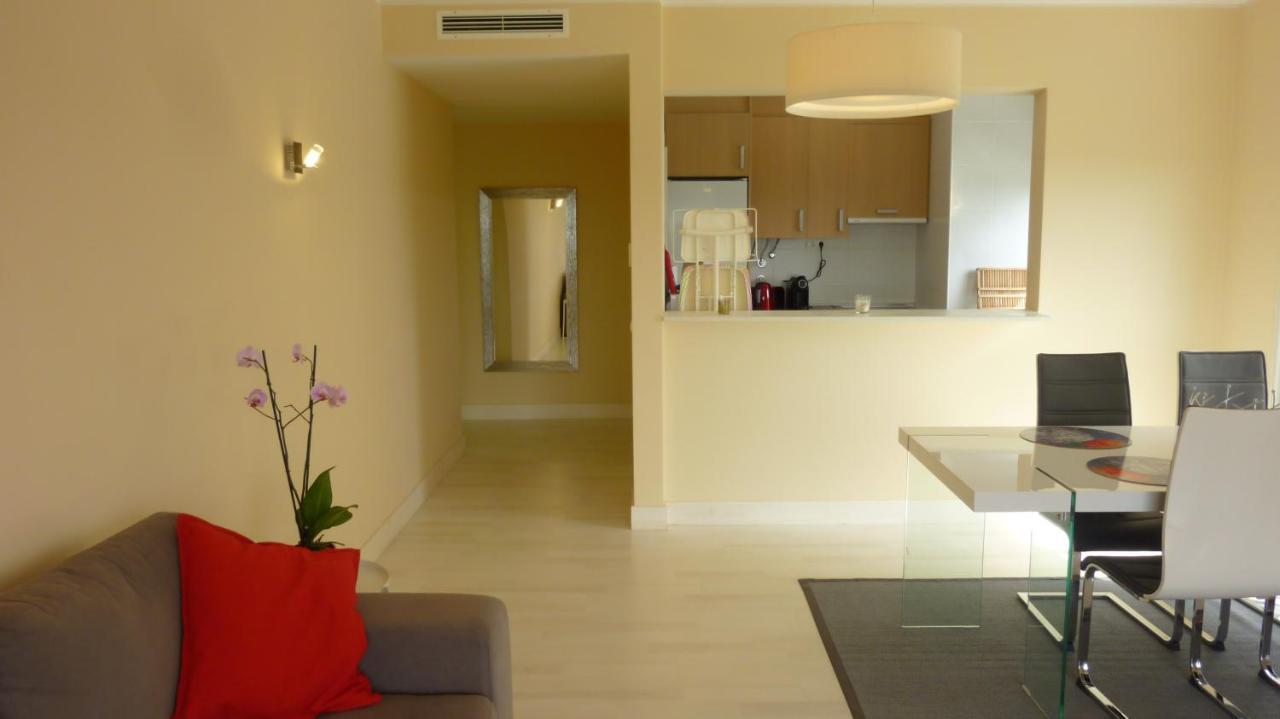 Beachfront Seaview Litoralmar Apt, Fast Wifi, Airco, Pool, Private Parking Портиман Екстериор снимка