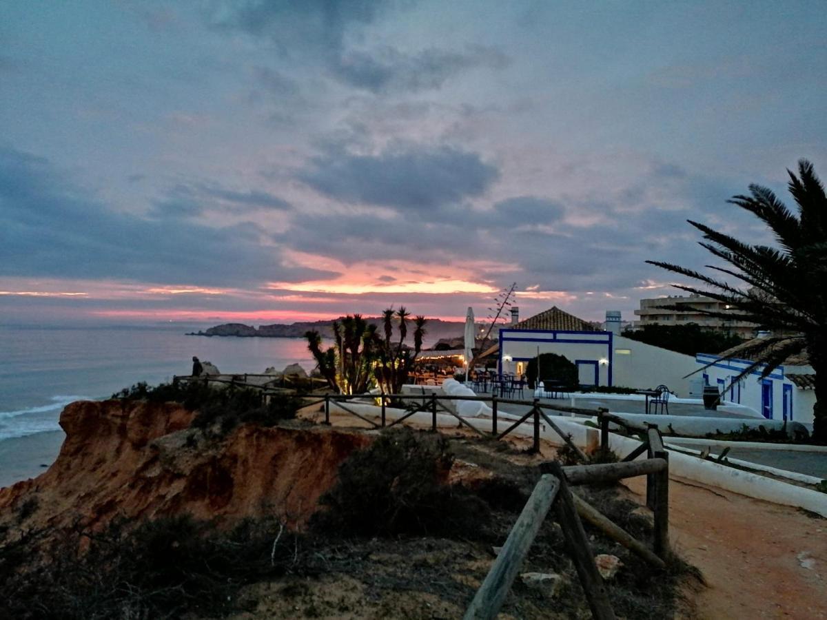 Beachfront Seaview Litoralmar Apt, Fast Wifi, Airco, Pool, Private Parking Портиман Екстериор снимка