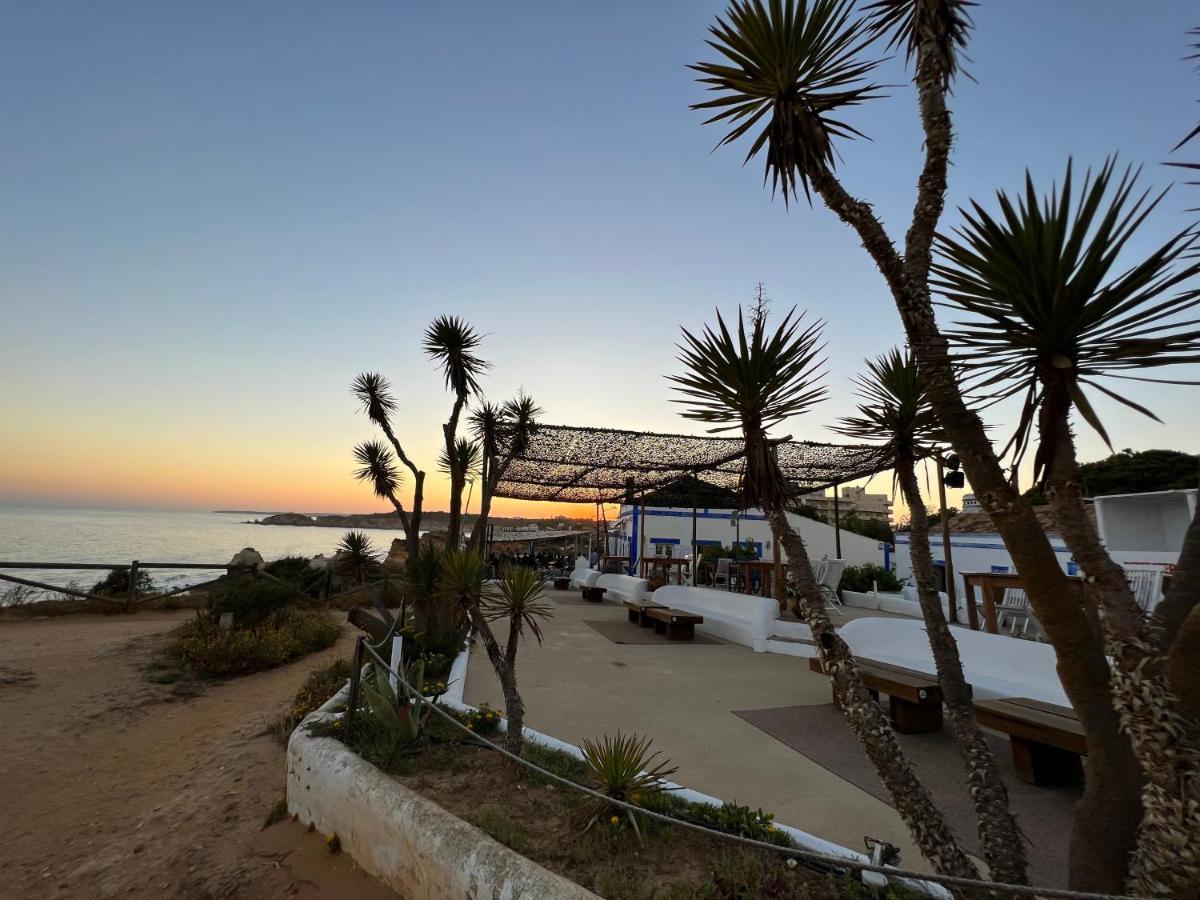 Beachfront Seaview Litoralmar Apt, Fast Wifi, Airco, Pool, Private Parking Портиман Екстериор снимка