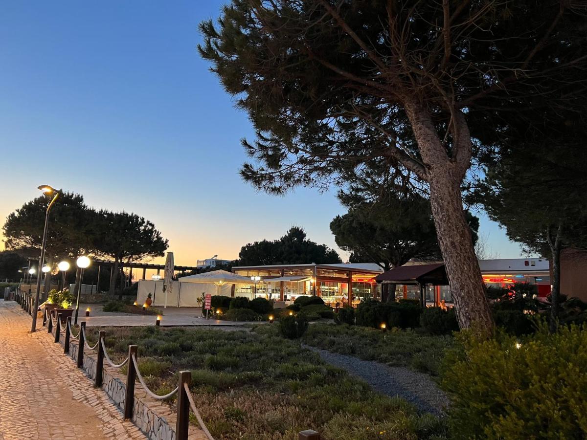 Beachfront Seaview Litoralmar Apt, Fast Wifi, Airco, Pool, Private Parking Портиман Екстериор снимка