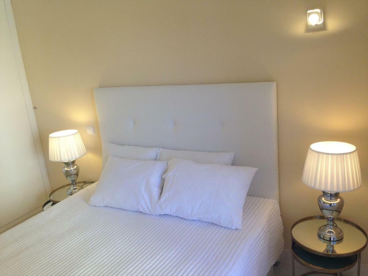 Beachfront Seaview Litoralmar Apt, Fast Wifi, Airco, Pool, Private Parking Портиман Екстериор снимка