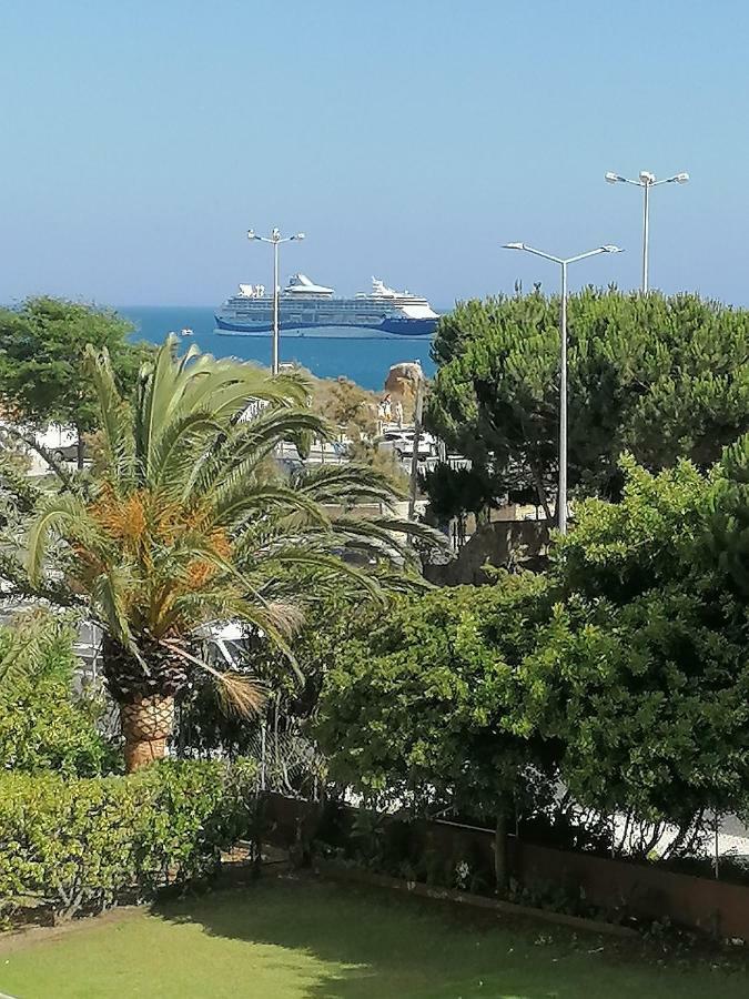 Beachfront Seaview Litoralmar Apt, Fast Wifi, Airco, Pool, Private Parking Портиман Екстериор снимка